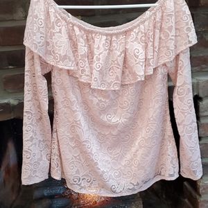 NWT Pink Off the shoulder shoulder shirt